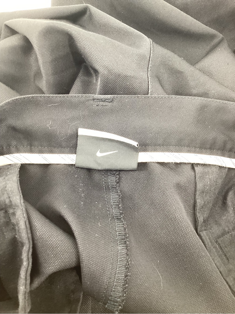 Nike Men's Black Flat Front Performance Shorts - Picture 5 of 7